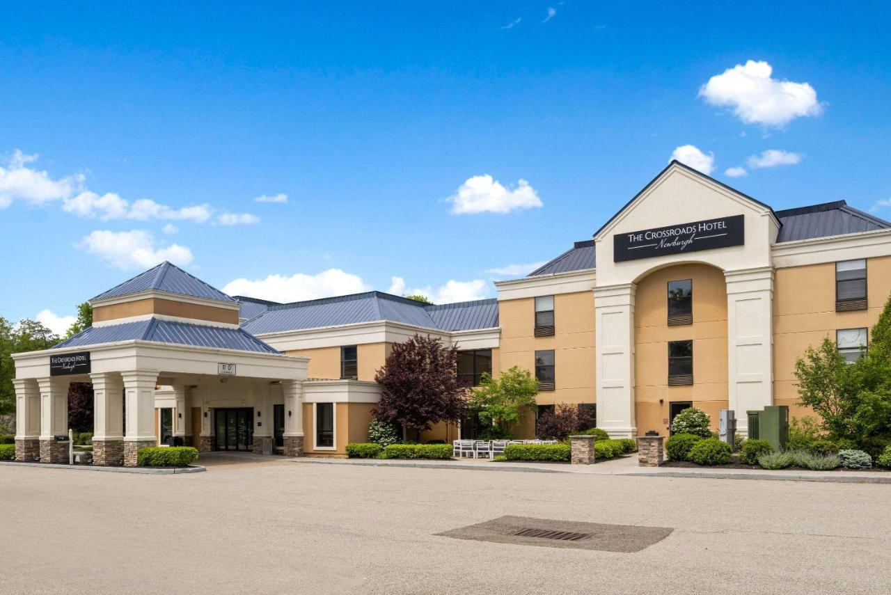 The Crossroads Hotel - Newburgh Luaran gambar