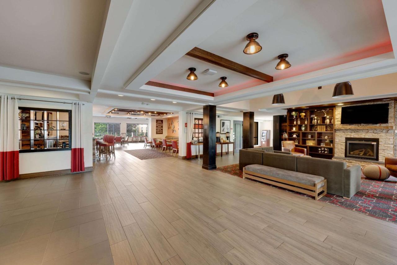 The Crossroads Hotel - Newburgh Luaran gambar