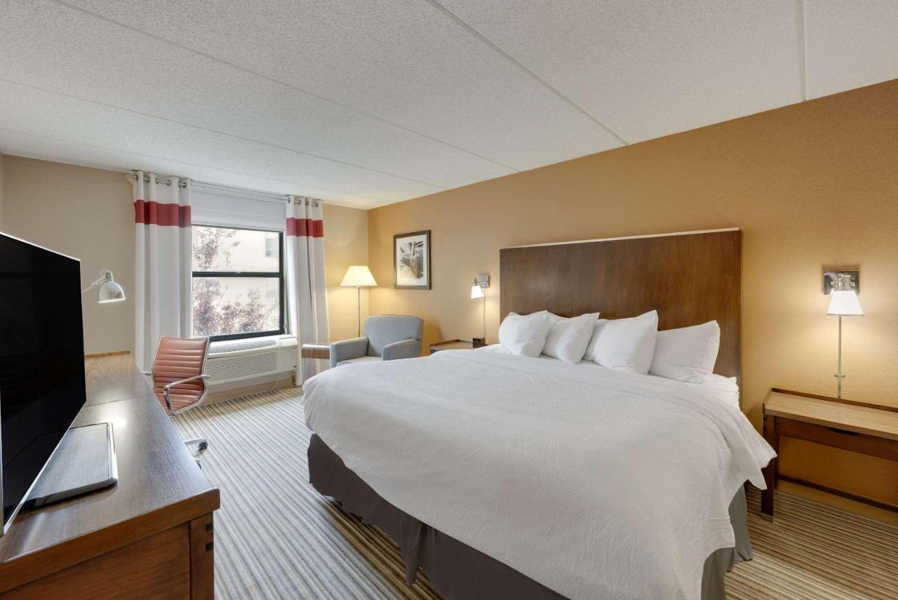 The Crossroads Hotel - Newburgh Luaran gambar
