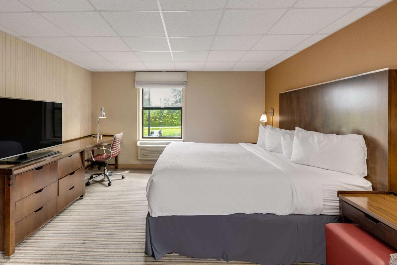 The Crossroads Hotel - Newburgh Luaran gambar