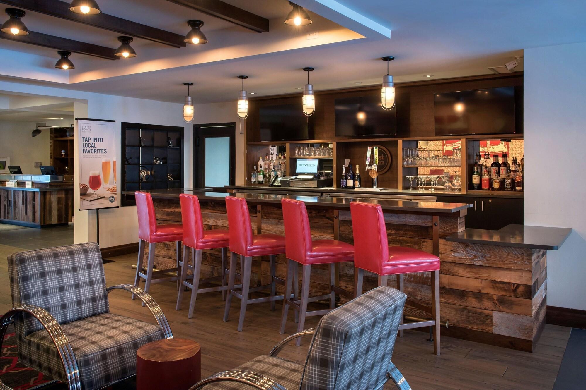 The Crossroads Hotel - Newburgh Luaran gambar